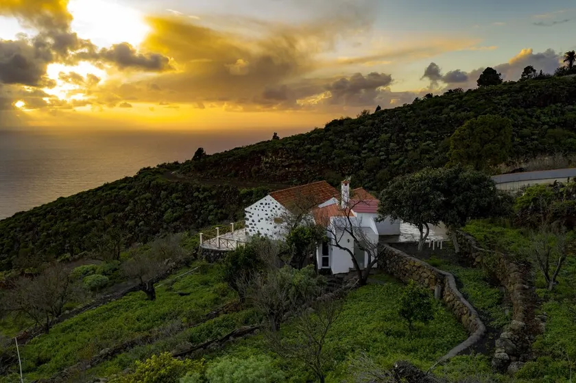 AN EXPERIENCE OF RELAXATION AND NATURE - Image 1