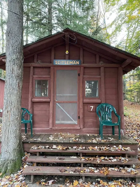 Seitseman (#7) - Hütte am Otter See, Manninen's Hütten - Image 1