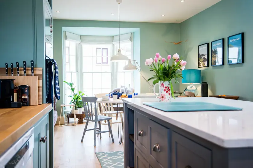 Elegant Georgian Escape in Picturesque Laugharne - Image 1