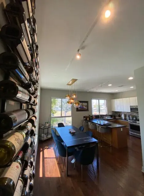 Beautiful Rooftop Home In The Heart Of Los Angeles! Beverly Hills Adjacent!  - Image 1