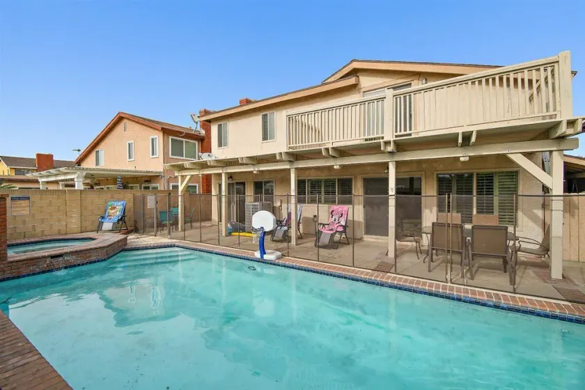 Funtierland + Pride Rock + Pool + Spa + Close to Disney - Image 1