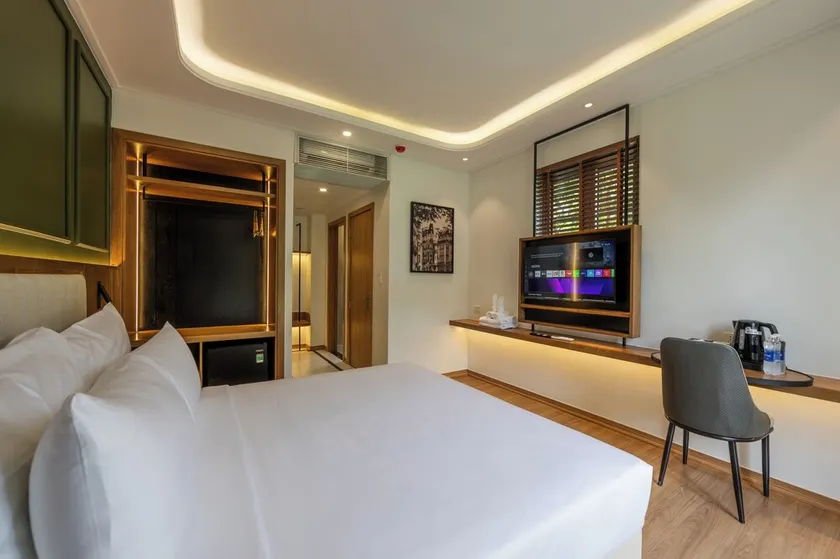 Mareva Khem Beach Hotel - Image 1