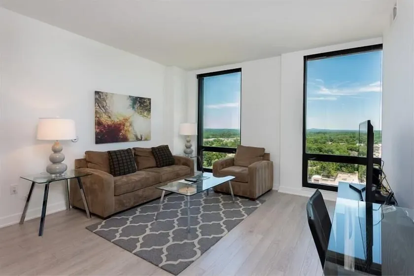 Washington DC Nearby | Furnished & Move-in Ready | VA - Image 1
