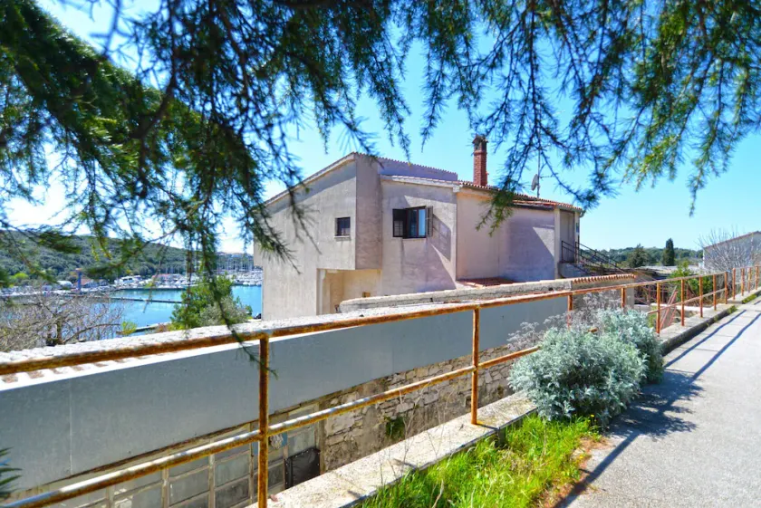 Apartment 1586/16261 (Istria - Pula), 1000m from the beach - Image 1