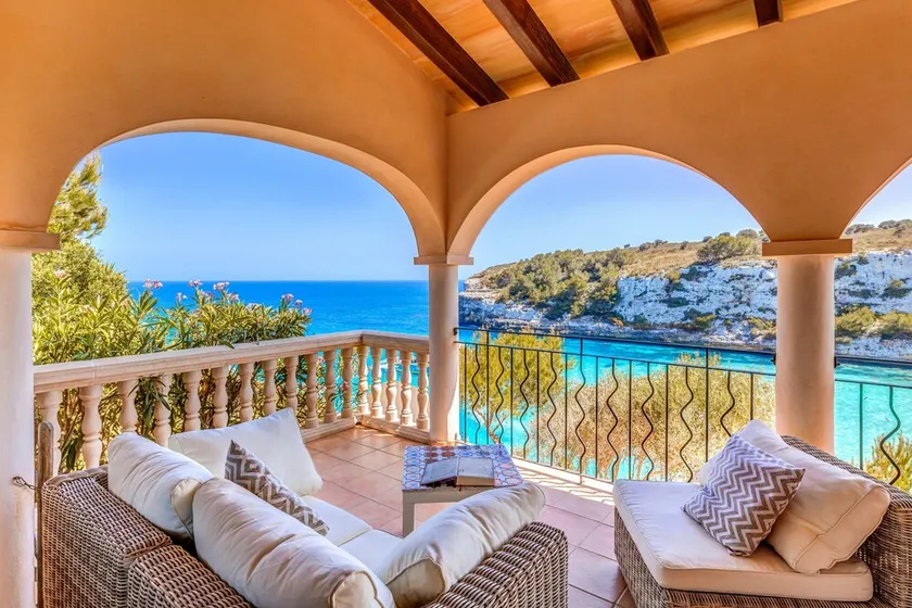 Fantastisk villa med havudsigt, jacuzzi, loggia, aircondition og Wi-Fi - Image 1