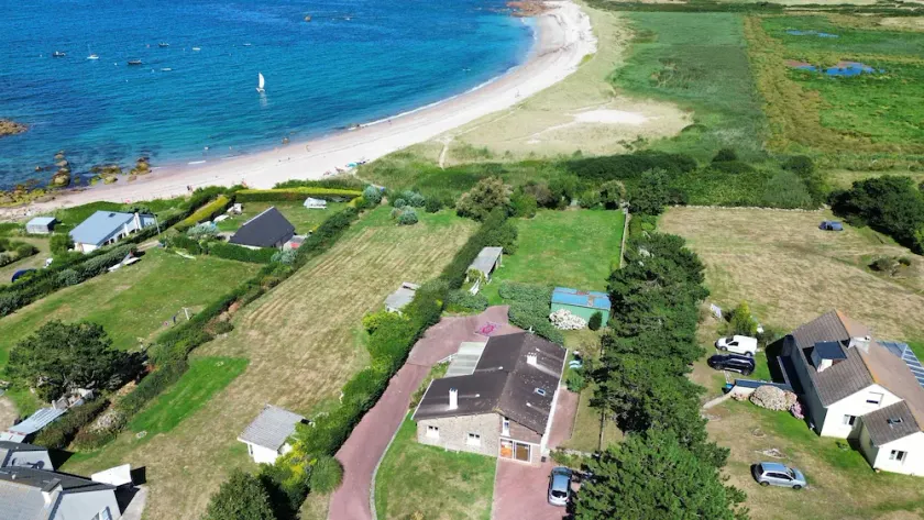 ☀️ Holiday home by the sea with fantastic views and direct access to the beach - Image 1