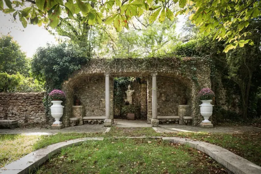Domaine De Marguerite - Image 1