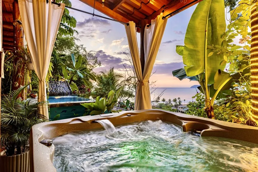 Ocean View 🌅Infinity Pool Villa & Hot Tub !CLOSE TO BEACH! - Image 1