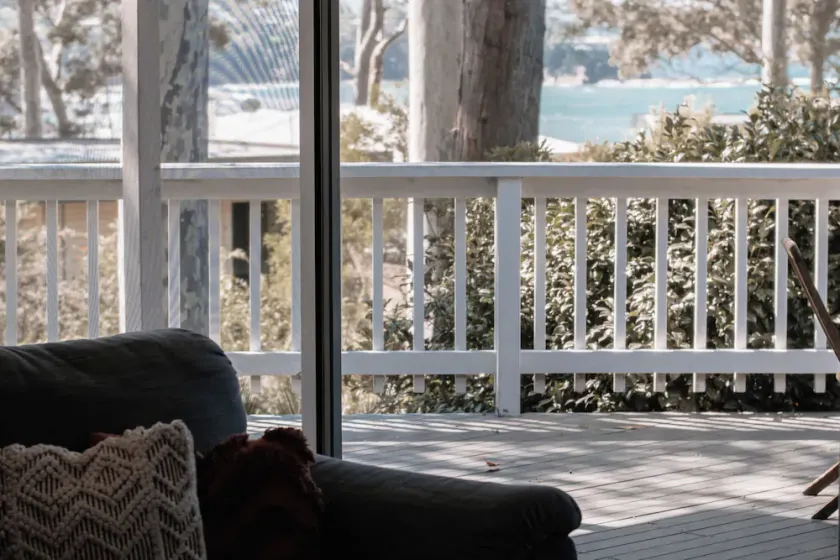 Big family beachhouse on small family budget. - Image 1