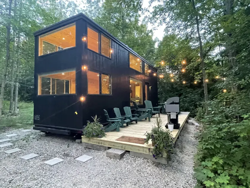 Secluded Lake Champlain Tiny House with canoe and kayaks on Private Beach  - Image 1