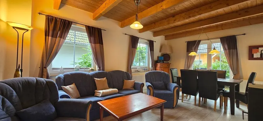 Vacation home FH8 - \"Holiday home FH8: Your perfect retreat for 6 people in Graal - Image 1