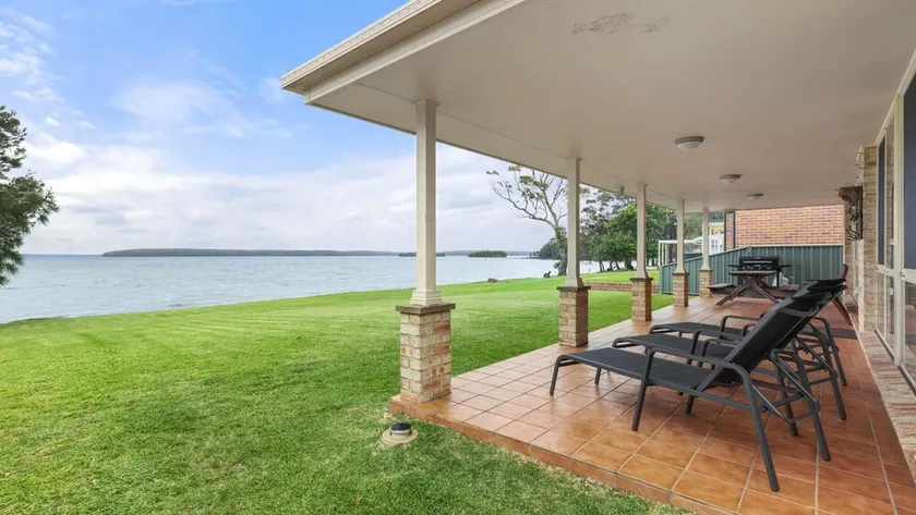 Island View by Experience Jervis Bay - Image 1