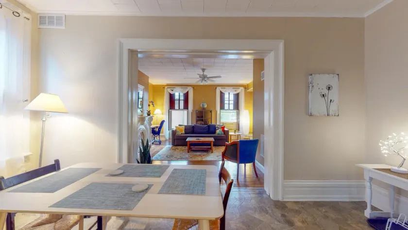 Bright and Cozy One-Bedroom, Quiet Neighborhood Downtown - Extended Stay - Image 1