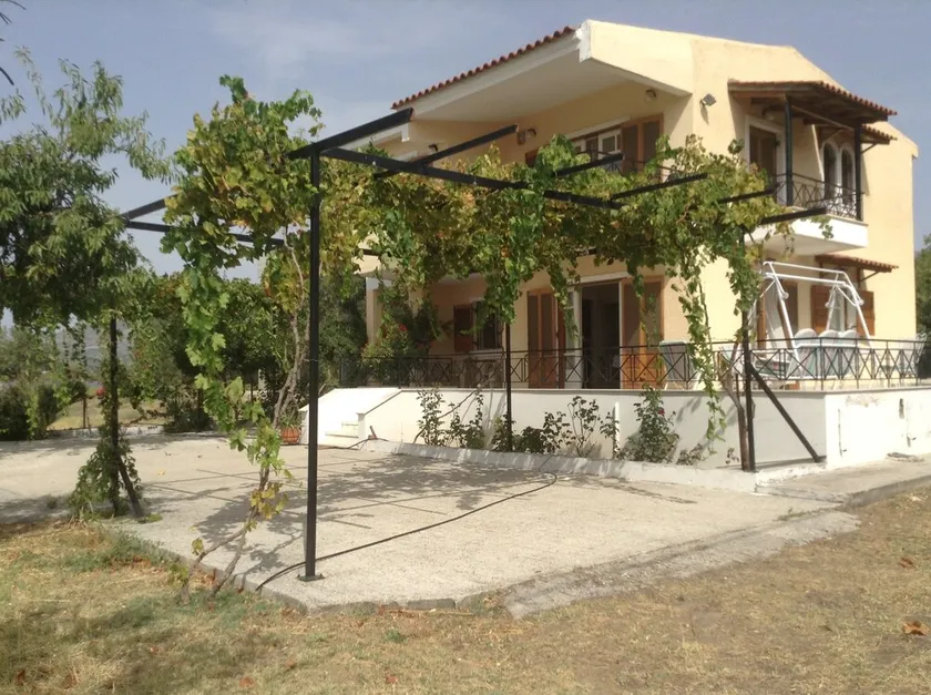 Villa Vlichos - Image 1