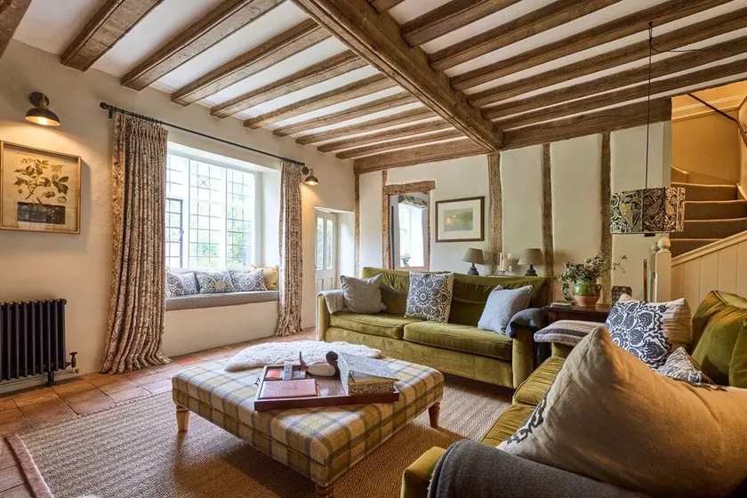 Host & Stay - Woodcutters Cottage - Image 1