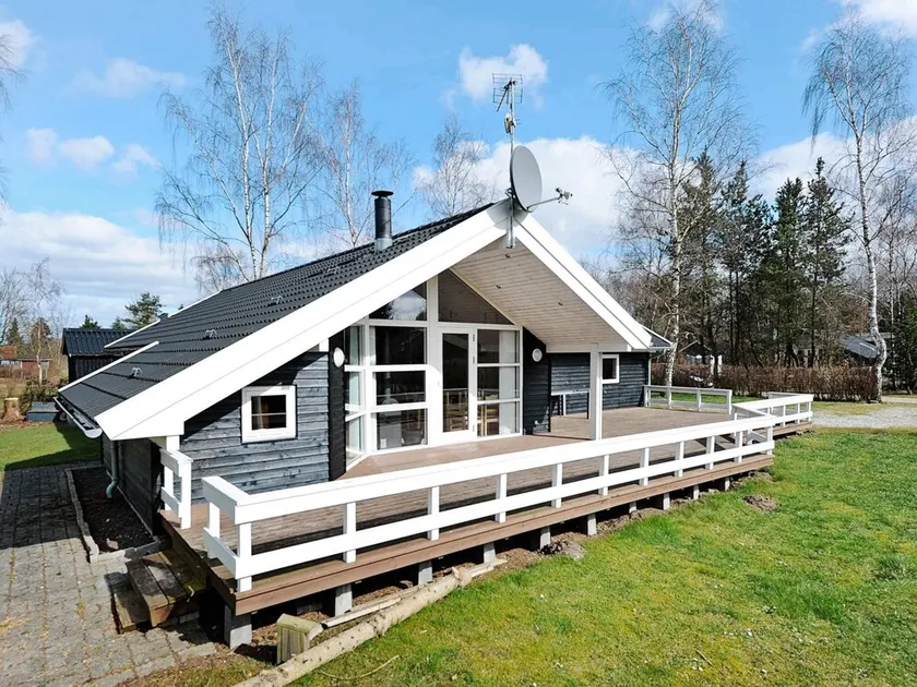 6 Person Holiday Home in Farvang-by Traum - Image 1