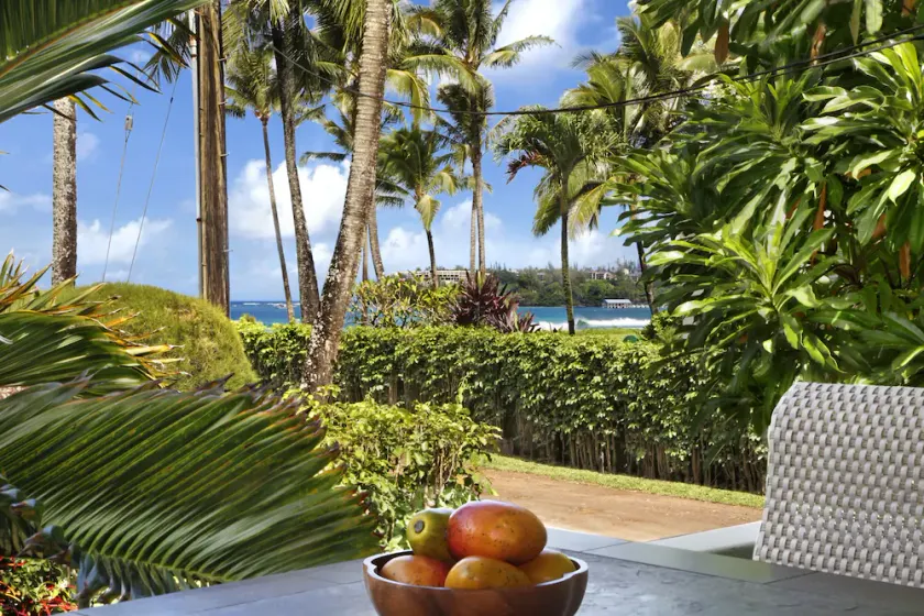 Skridt til den verdensberømte Hanalei Bay, gå til restauranter, havudsigt Lanai! - Image 1
