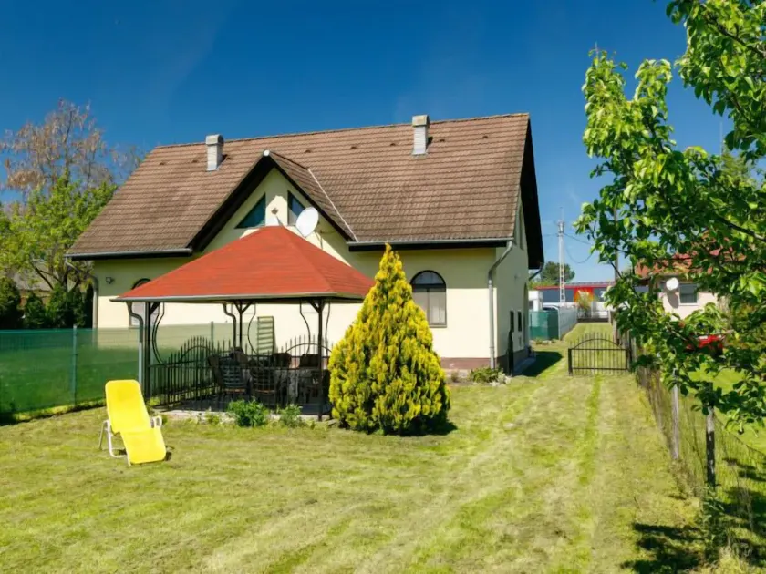 Holiday Home Csilla by Interhome - Image 1