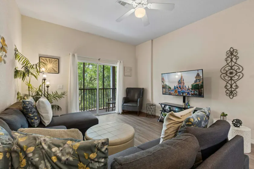 300 New Providence Promenade 315 - Image 1