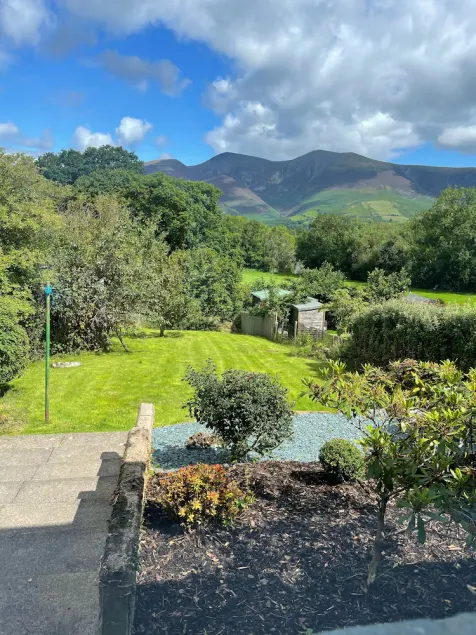 Roslin -  a cottage that sleeps 4 guests  in 2 bedrooms - Image 1