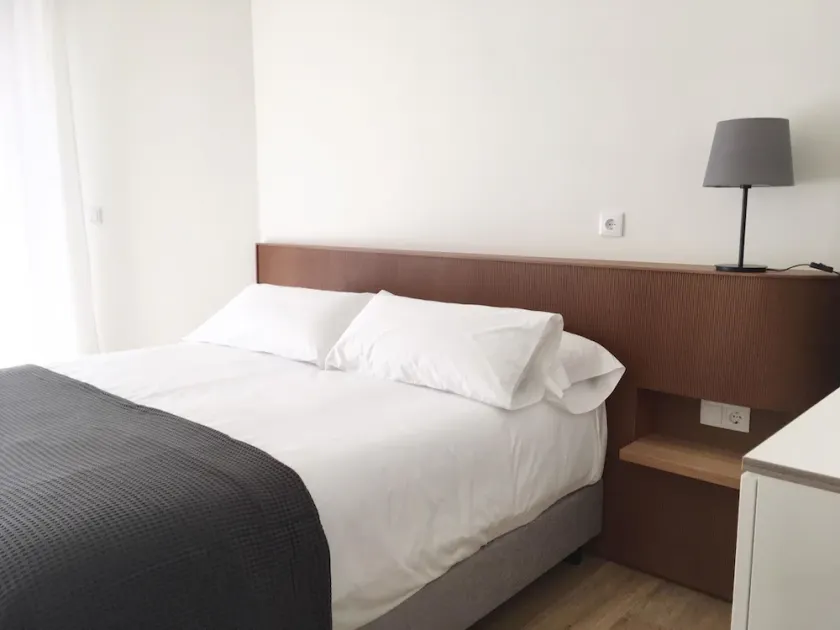 1 bedroom apartment - Image 1