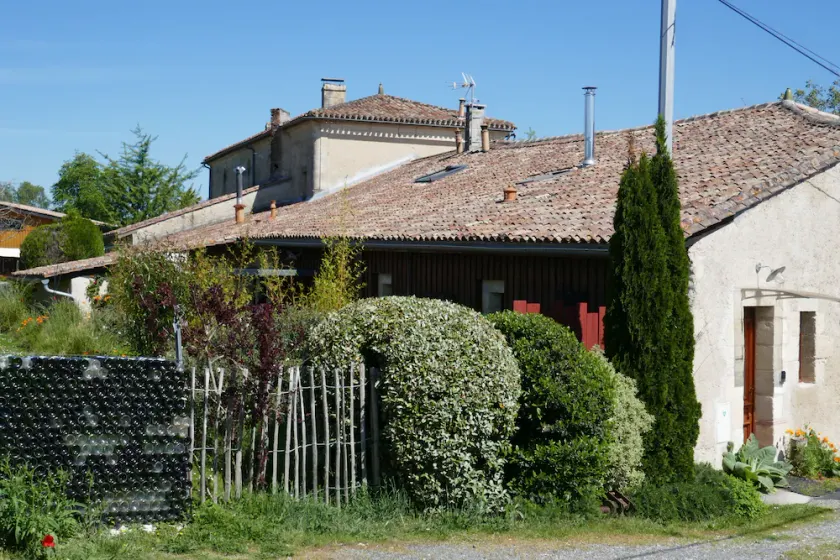 Cottage en un antiguo Burdeos espacio bodega, tranquilidad y confort - Image 1