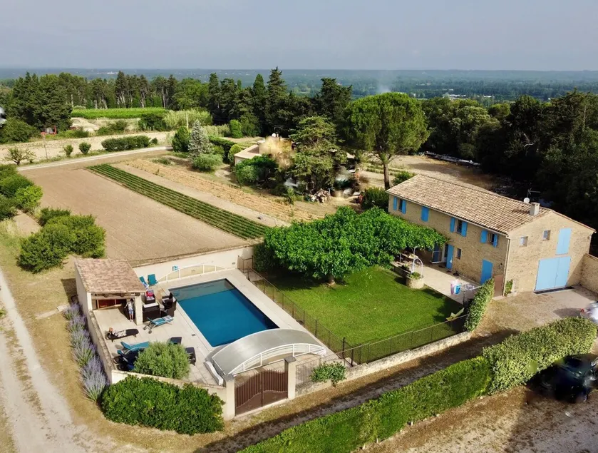 Luxury amenities - Mas en Provence **** Secure, private SWIMMING POOL - Image 1