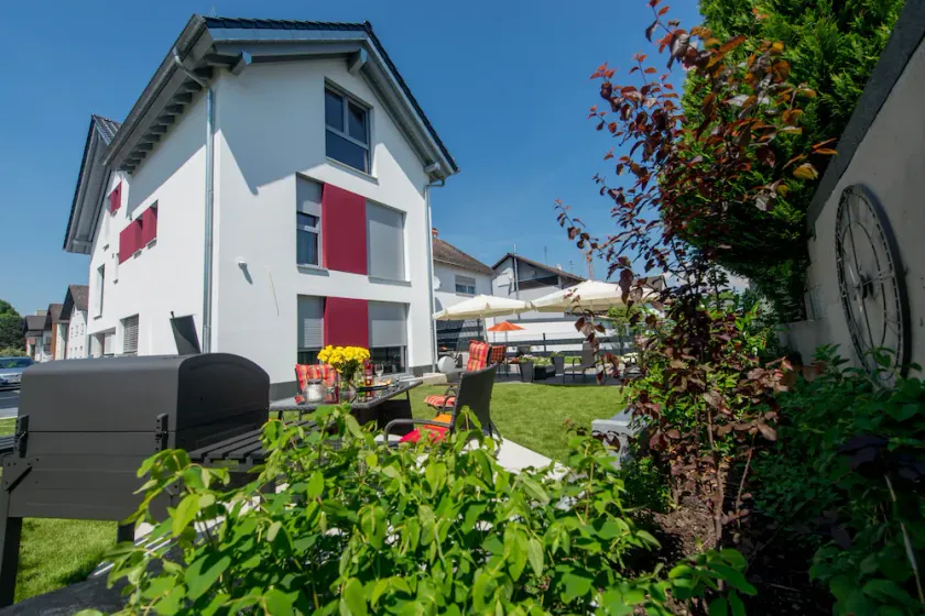 XXL domicile for up to 30 people: central group vacation between Frankfurt and Heidelberg - Image 1