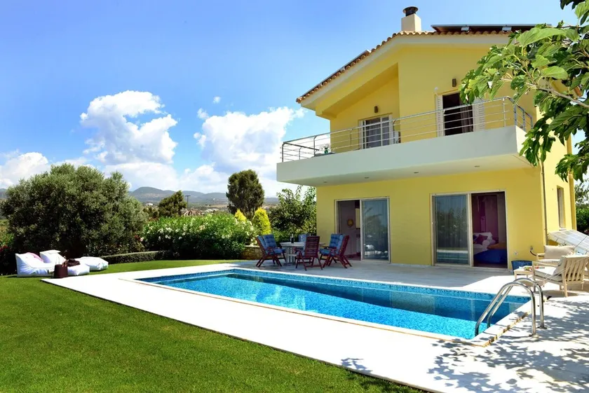 Citron Pale Villa with Private Pool - Image 1