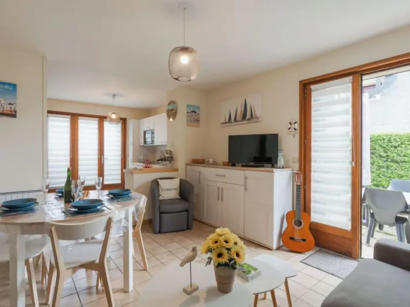 Apartment Les Sylvestres-5 by Interhome - Image 1
