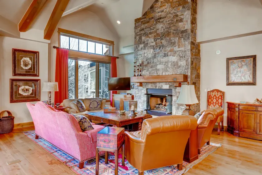 5br/5ba , Ski In/out In Arrowhead, 3523 Sq Ft! 5 Bedroom Condo by RedAwning - Image 1