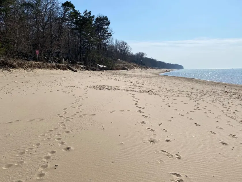 Carrie's Cottage - Charming Duplex Style 3 Bedroom Cottage with Beach Access! - Image 1