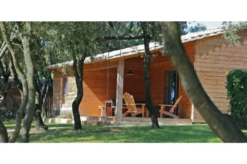 Gîtes "Les Cabanes de Carelle" entre Camargue et Cévennes - Image 1