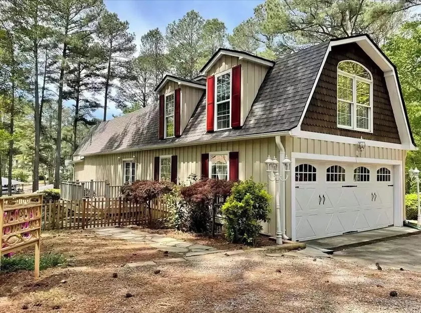 The perfect Lake Gaston family getaway! - Image 1