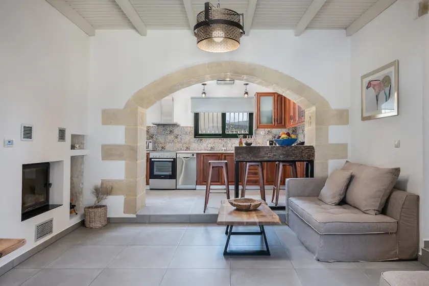 In our stone villa with pool and sun you can find the relax and calm you need! - Image 1