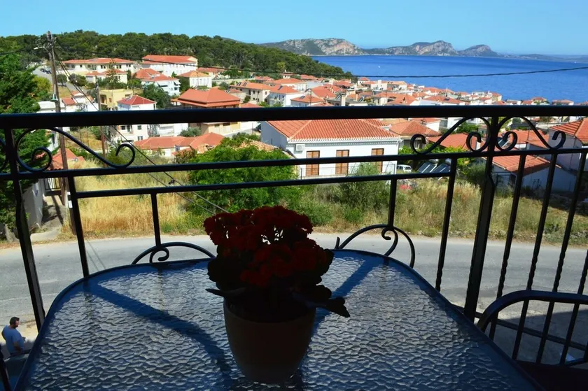 Best House, Sea View II, Pylos Messinias - Image 1