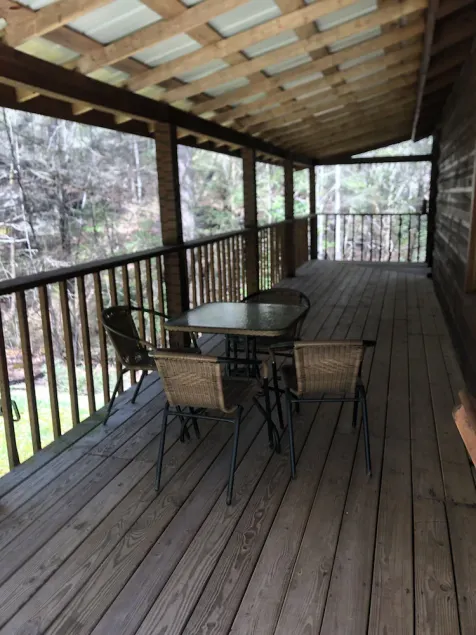 Cabin #4   Secluded and Quiet - Image 1