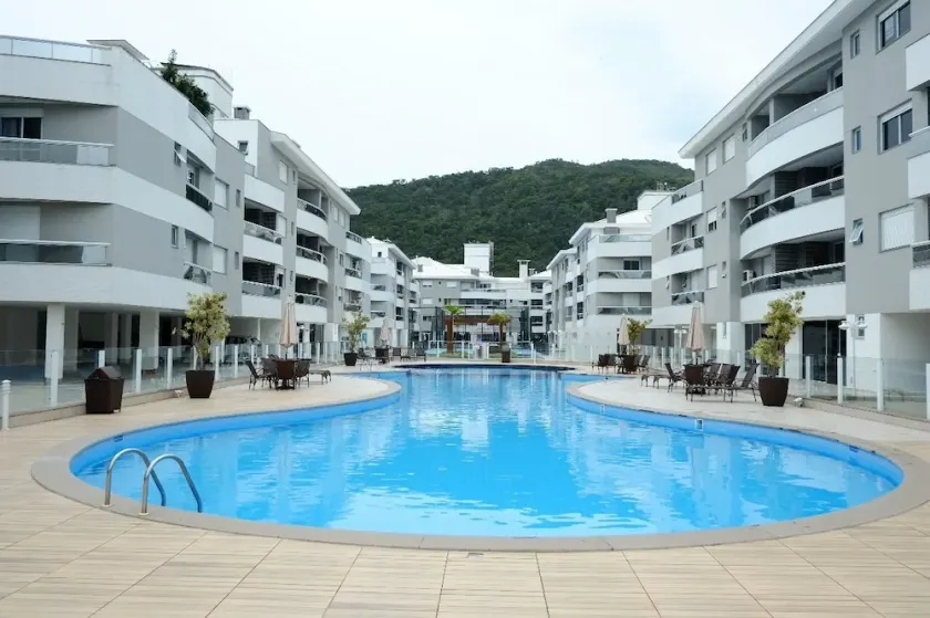 Nouvel appartement dans le coin nord des Britanniques avec espace de loisirs. Wifi, NetFlix et Split. - Image 1