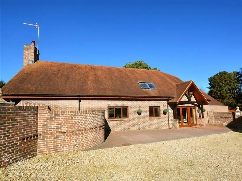 Baytree Lodge, OSMINGTON - Image 1