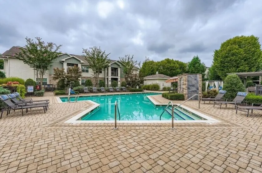 Northlake Apartments By Landing - Image 1