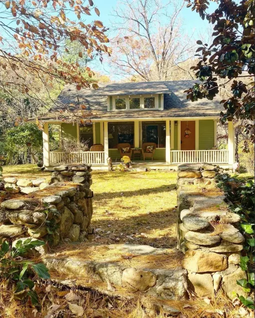 Fox Cottage - Image 1