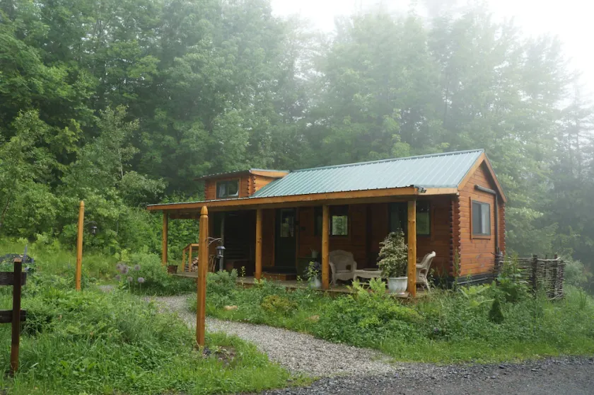 Moonlight Woods - Gardener's Log Cabin - Image 1