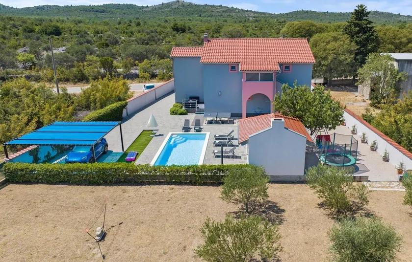 Awesome home in Dubrava kod Tisna - Image 1