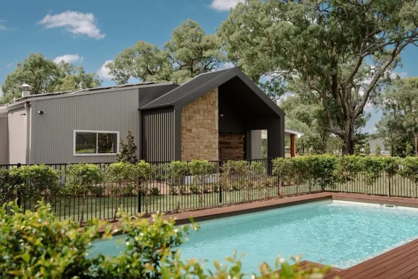 Emma's Cottage Vineyard - Image 1