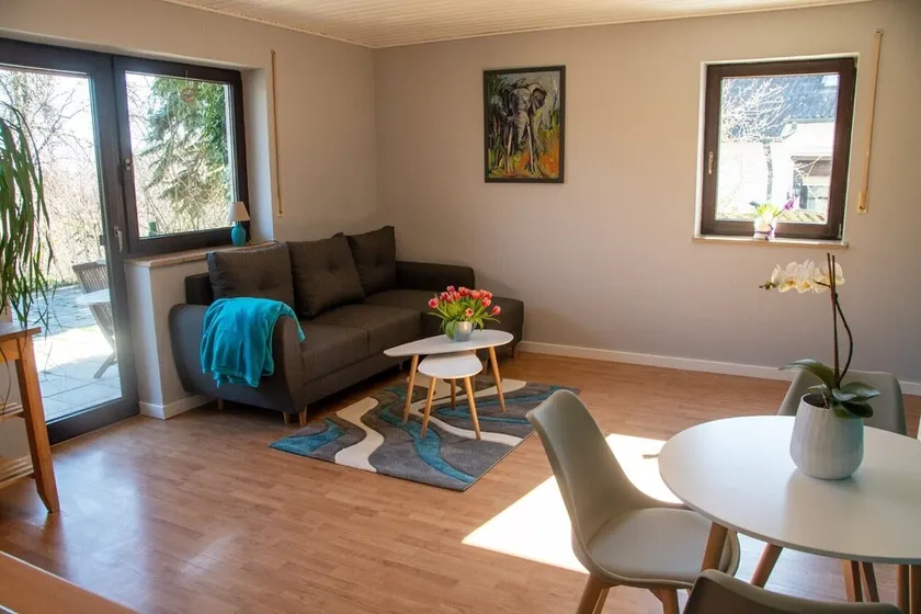 Apartamento 'Ferienwohnung Maintalblick' com terraço privado, jardim privado e acesso Wi-Fi - Image 1