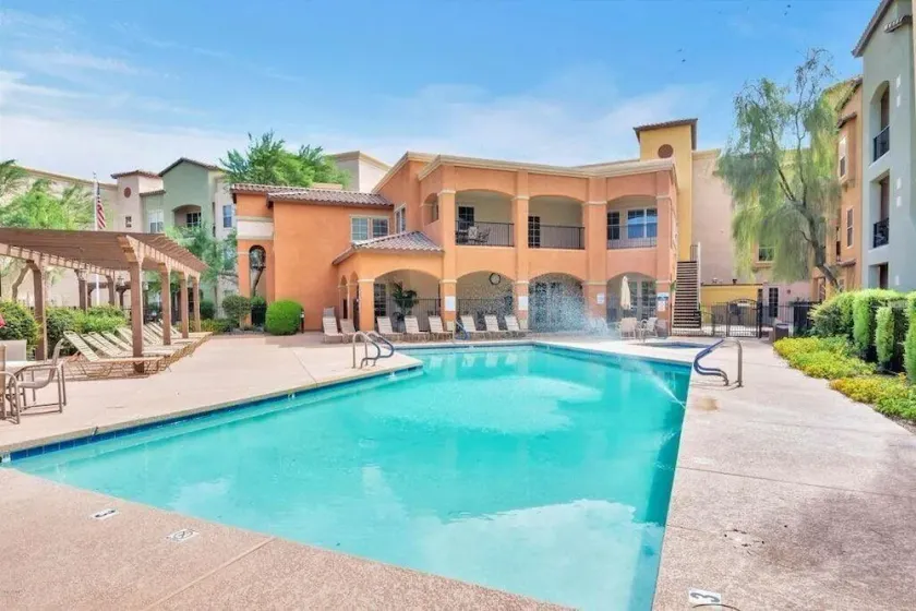 Park Place Condo Luxury Living- Gated Community - Image 1