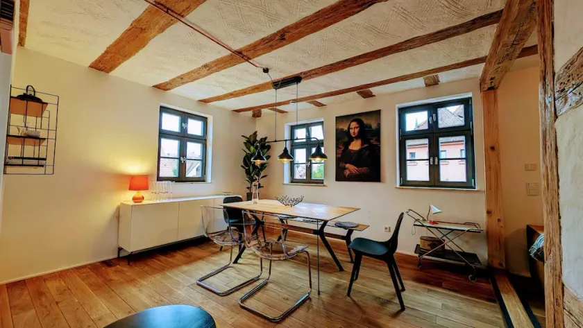 Zollhaus | Zentral • Liebevoll • Maisonette Wohnung - Image 1