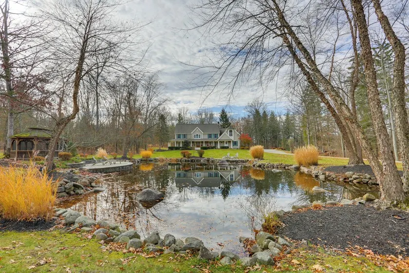 Pond + Gazebo: Expansive Hudson Valley Escape! - Image 1