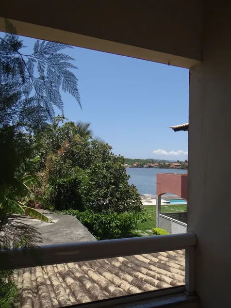 Três quartos com ar e cama de casal - Image 1