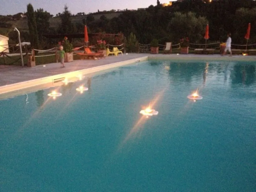 SUNFLOWER 4 km from the sea with swimming pool for 2+2 people - Image 1